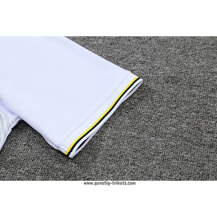 
Polo
 Borussia Dortmund 2022-2023 WeiB
 y Grun
